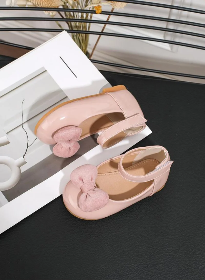 تايك تو حذاء بتزيين فيونكة